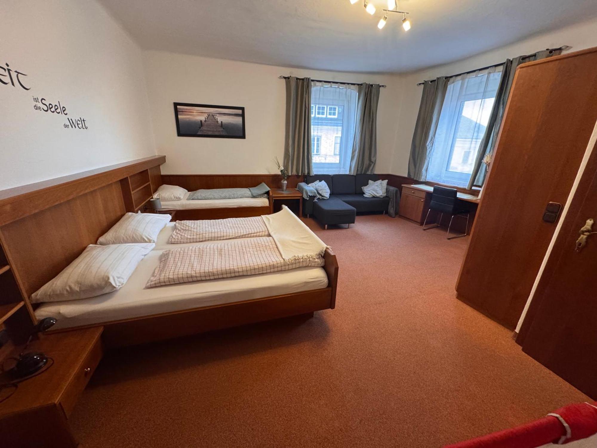 Austria Traveller Hotel Kirchdorf 克雷河畔基希多夫 外观 照片